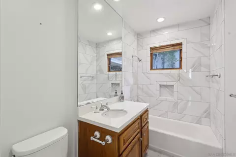 7850 Torrey Ln, La Jolla, CA 92037 photo 23