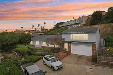 7850 Torrey Ln, La Jolla, CA 92037 photo 11