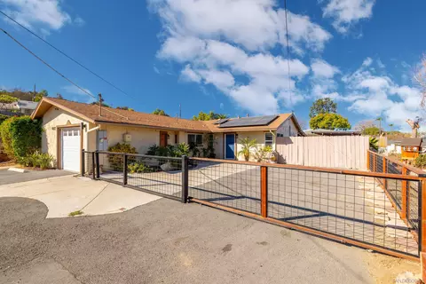 13222 Mannen Way, Lakeside, CA 92040 photo 5