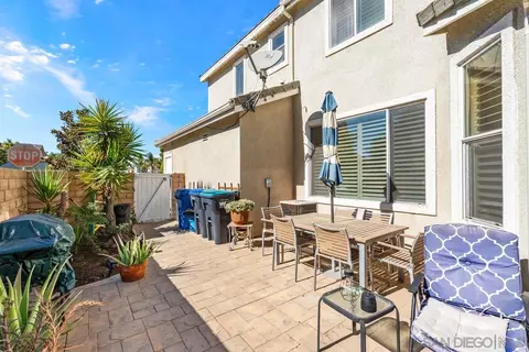 Exterior - 2503 Aurora Ln, Simi Valley, CA 93063 photo 7 of 13