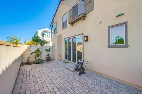 Exterior - 4320 Pacifica Way #3, Oceanside, CA 92056 photo 4 of 7