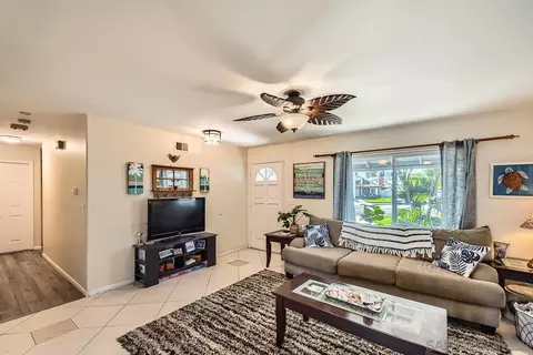 Living - 9753 Kenesaw Ct, Santee, CA 92071 photo 2 of 3