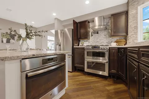 Kitchen - 15530 Garden Rd, Poway, CA 92064 photo 6 of 9