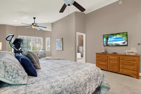 Bedroom - 15530 Garden Rd, Poway, CA 92064 photo 4 of 9