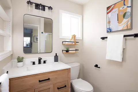 4377 Date Ave, La Mesa, CA 91941 photo 13