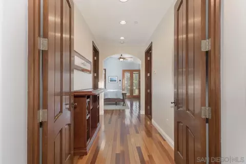 Entry Way - 14401 Sandhill Rd, Poway, CA 92064 photo 1 of 2
