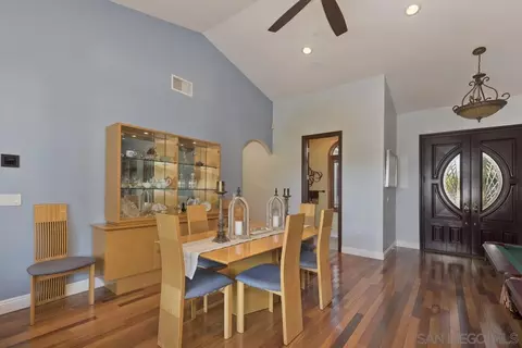 Dining - 14401 Sandhill Rd, Poway, CA 92064 photo 3 of 5