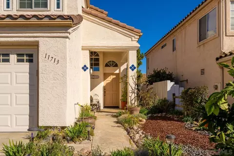 11713 Monte View Ct, El Cajon, CA 92019 photo 4