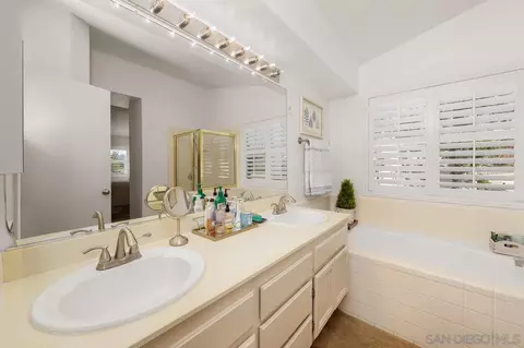 11713 Monte View Ct, El Cajon, CA 92019 photo 37