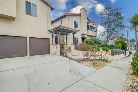 3784 33rd St #9, San Diego, CA 92104