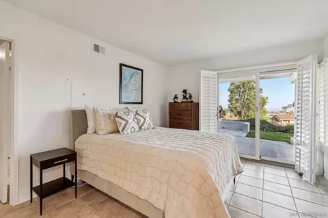 Bedroom - 6543 Caminito Catalan, La Jolla, CA 92037 photo 5 of 6