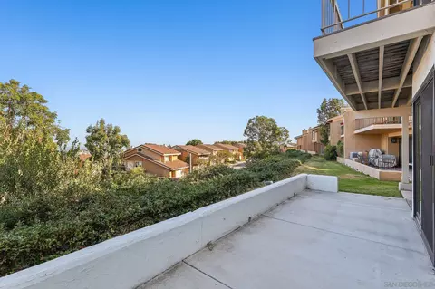 Exterior - 6543 Caminito Catalan, La Jolla, CA 92037 photo 4 of 8