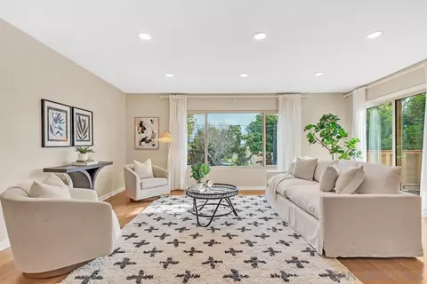 6888 Hyde Park Dr UNIT G, San Diego, CA 92119