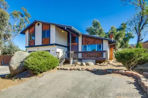 2211 Tavern Rd, Alpine, CA 91901