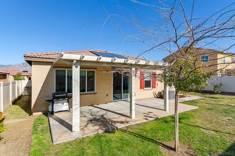1484 Wicklow Ave, Redlands, CA 92374 photo 26