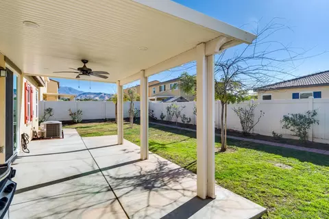 1484 Wicklow Ave, Redlands, CA 92374 photo 25