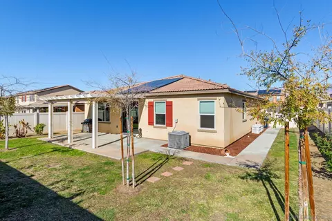 1484 Wicklow Ave, Redlands, CA 92374 photo 27