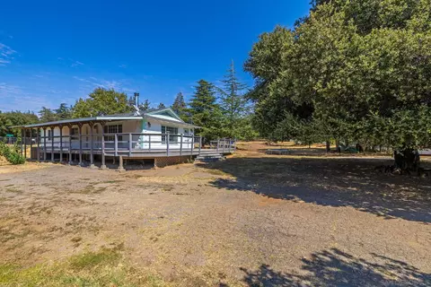 Exterior - 2779 Lakeview Dr, Julian, CA 92036 photo 4 of 7