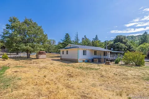 Exterior - 2779 Lakeview Dr, Julian, CA 92036 photo 7 of 7
