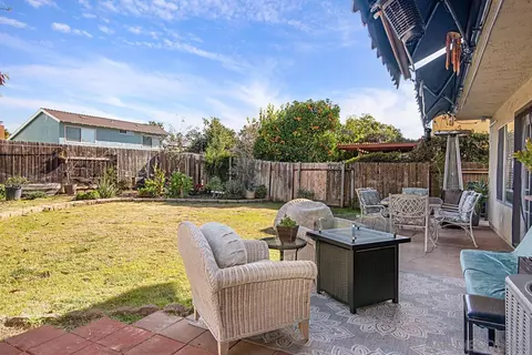 13851 Wayland Grove Ct, Poway, CA 92064 photo 28