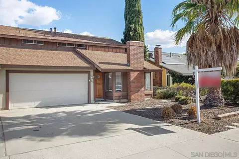 13851 Wayland Grove Ct, Poway, CA 92064 photo 2