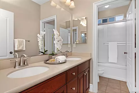 Bath - 8070 Sitio Toledo, Carlsbad, CA 92009 photo 5 of 5