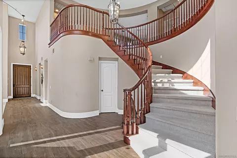 Entry Way - 8070 Sitio Toledo, Carlsbad, CA 92009 photo 2 of 3