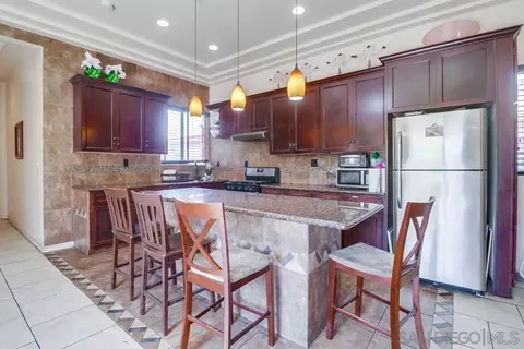3521 Acacia, San Diego, CA 92113