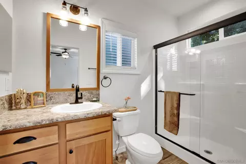 Bath - 13217 Aurora Dr #28, El Cajon, CA 92021 photo 1 of 2