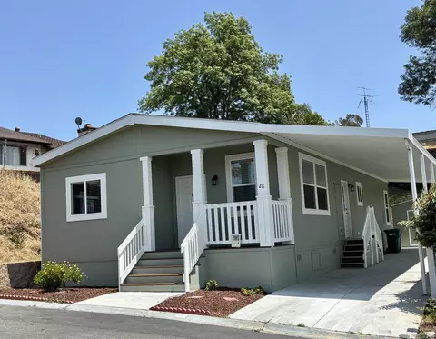 13217 Aurora Dr #28, El Cajon, CA 92021