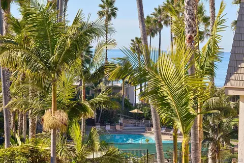 999 N Pacific #G220, Oceanside, CA 92054