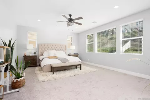 327 Ventasso Way, Fallbrook, CA 92028 photo 15