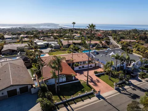 2223 Calle Guaymas, La Jolla, CA 92037