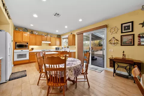 1595 Pleasanton, Chula Vista, CA 91913 photo 12