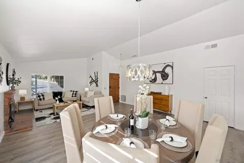 Dining - 13841 Deanly Way, Lakeside, CA 92040 photo 1 of 4