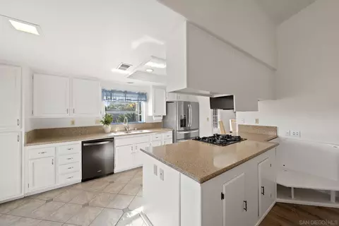Kitchen - 13841 Deanly Way, Lakeside, CA 92040 photo 1 of 5