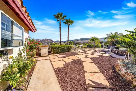 Exterior - 13841 Deanly Way, Lakeside, CA 92040 photo 7 of 8