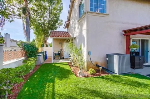 898 Friendly Cir, El Cajon, CA 92021 photo 35