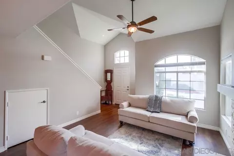 898 Friendly Cir, El Cajon, CA 92021 photo 6