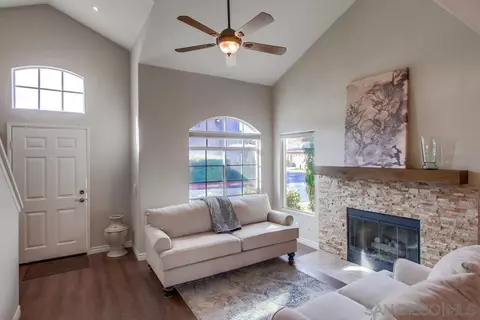 898 Friendly Cir, El Cajon, CA 92021 photo 5
