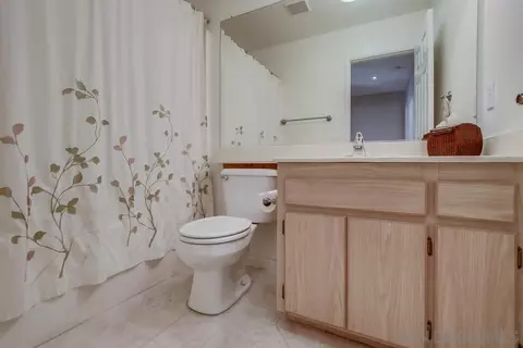 898 Friendly Cir, El Cajon, CA 92021 photo 24