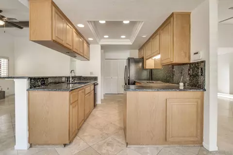 2336 Cortina Cir, Escondido, CA 92029 photo 12