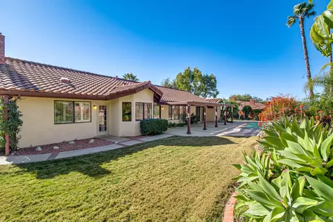 2336 Cortina Cir, Escondido, CA 92029 photo 3