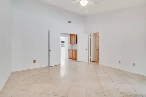 2336 Cortina Cir, Escondido, CA 92029 photo 19