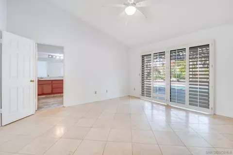 2336 Cortina Cir, Escondido, CA 92029 photo 18