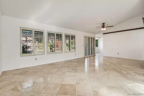 2336 Cortina Cir, Escondido, CA 92029 photo 7