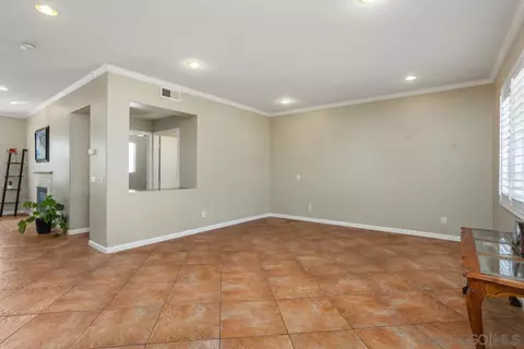 5461 Parrolette Ct, Oceanside, CA 92057 photo 8