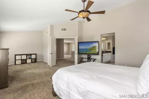 5461 Parrolette Ct, Oceanside, CA 92057 photo 22