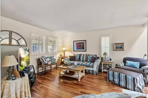 847 B Ave, Coronado, CA 92118 photo 5