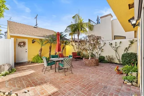 847 B Ave, Coronado, CA 92118 photo 25
